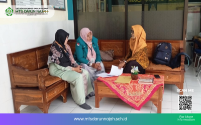Pengawas Bina Lakukan Monitoring Pelaksanaan Gladi TKA Hari Kedua MTs Darun Najah